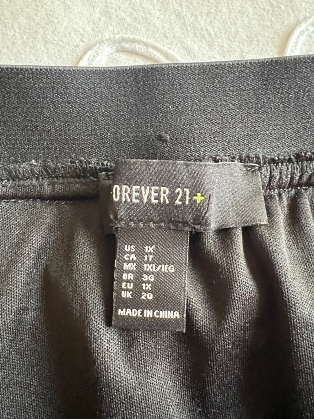 Forever 21 Black Pearl-Embellished Tulle Skirt - Picture 2 of 2